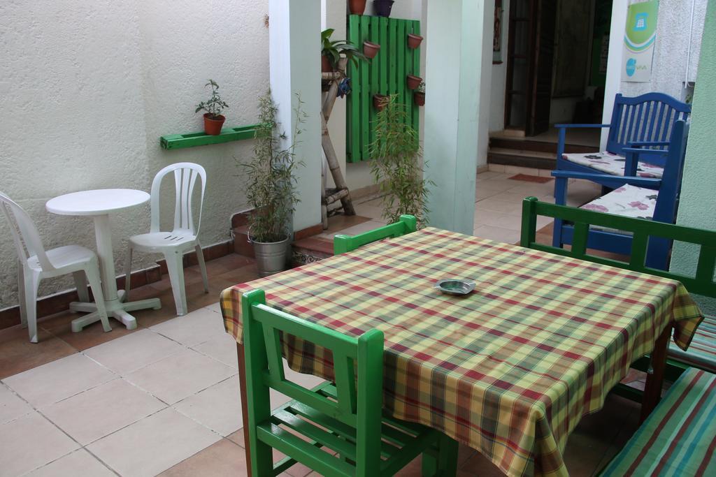 Hostal Los Aventureros Santa Cruz de La Sierra Exterior photo